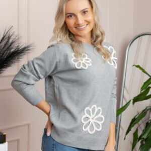 Pulover tricotat cu aplicatii florale Sally - Gri