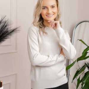 Pulover tricotat fin cu detalii ondulate Caroline - Ivoire