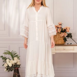 Rochie alba lunga boho chic cu volane si dantela