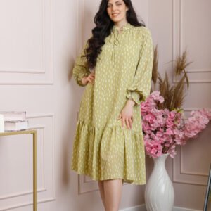 Rochie eleganta Antoinette verde pastel cu volanase